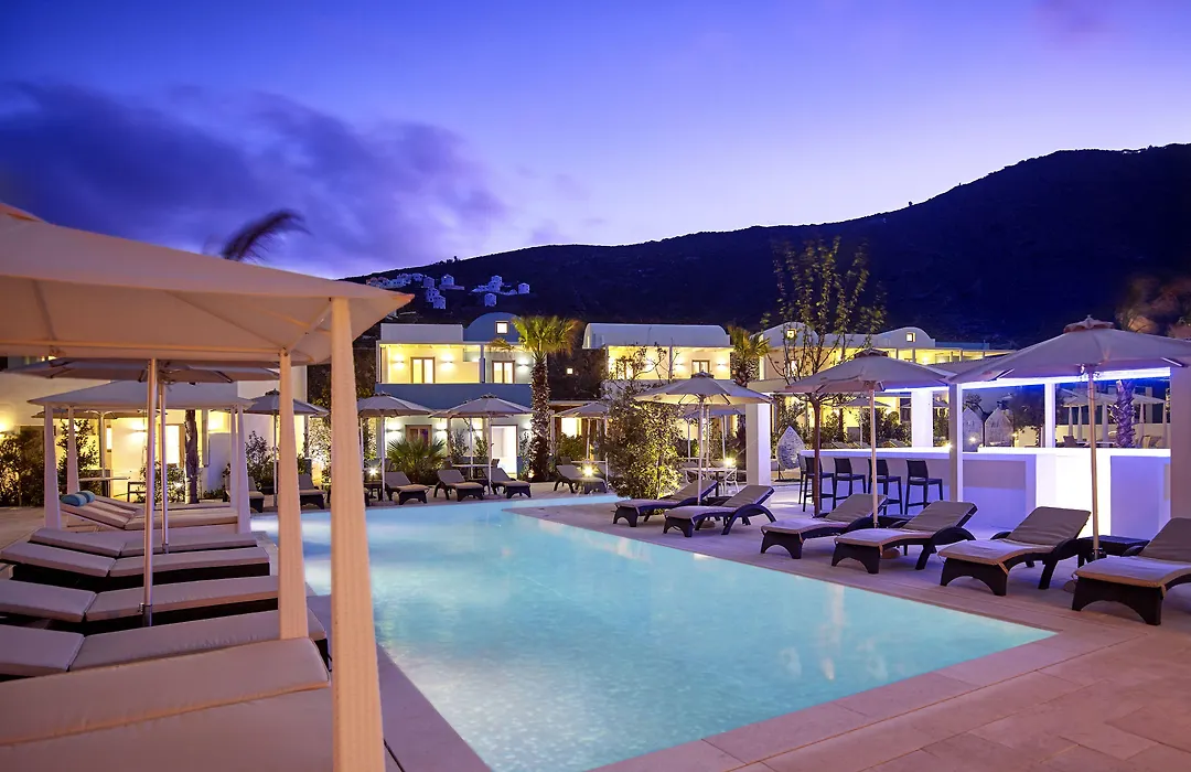Aurora Luxury Suites-1