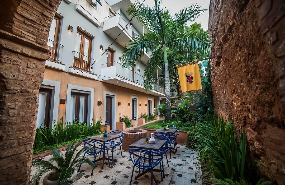 Luca Hotel-1