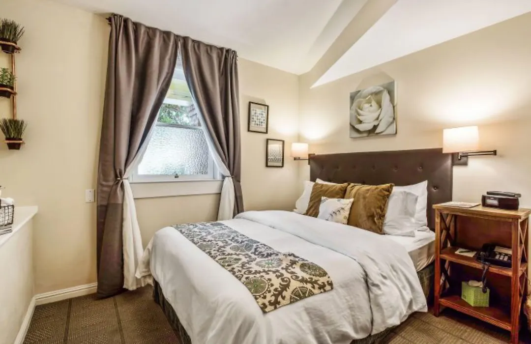 Parker Guest House-1