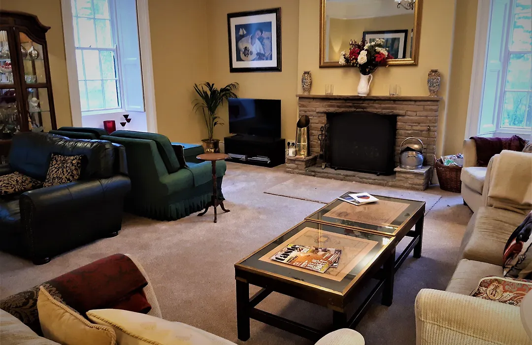 Lowbyer Manor Country House-1