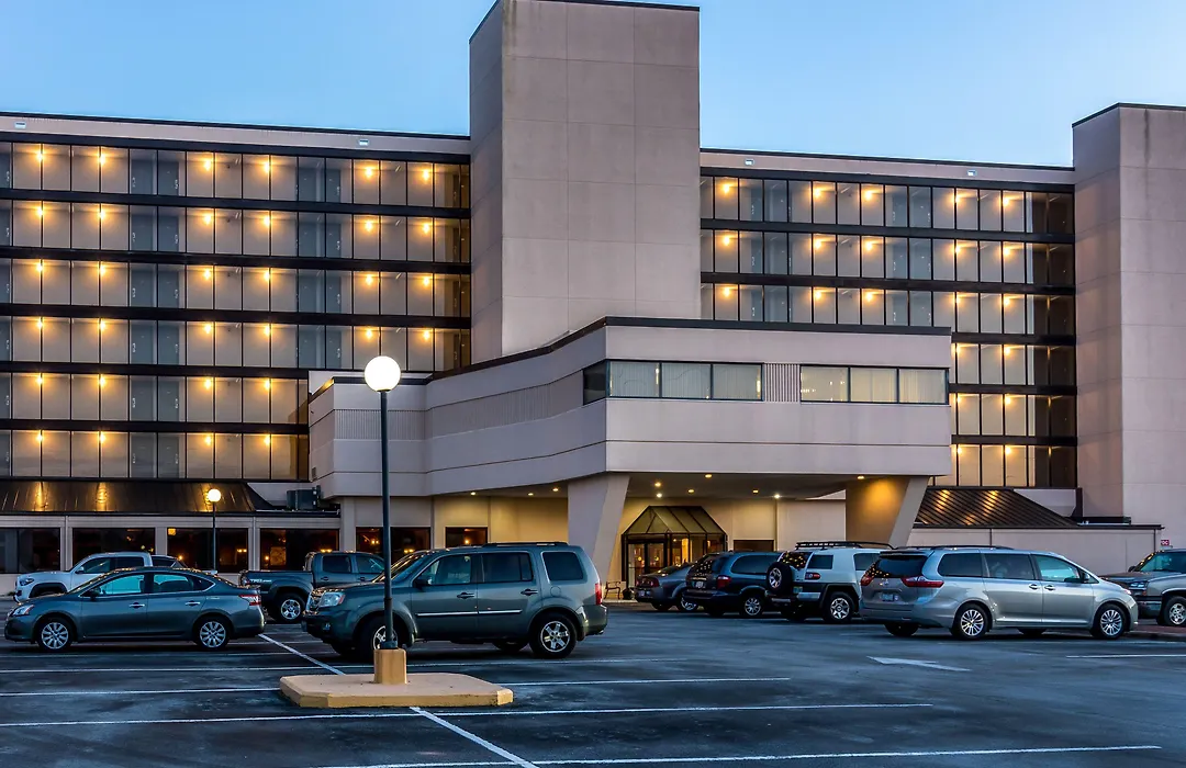 Crystal Coast Oceanfront Hotel-1