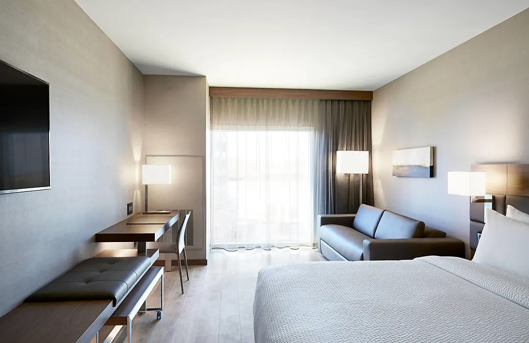 Ac Hotel By Marriott Phoenix Tempe/Downtown-1