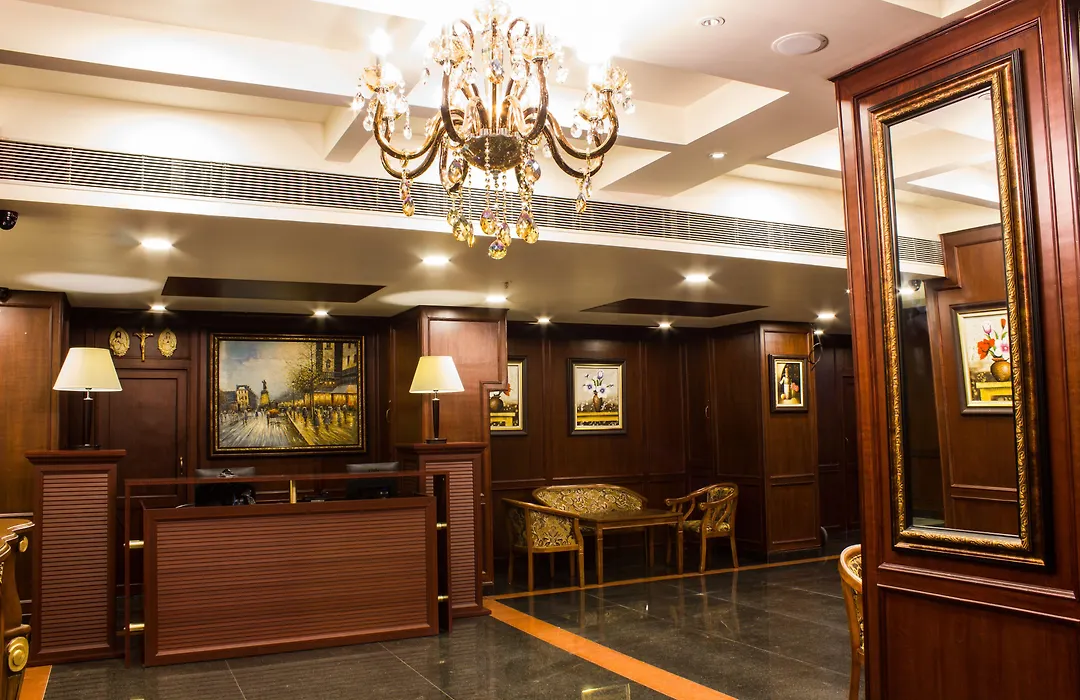 Seasons Hotels & Resorts-1