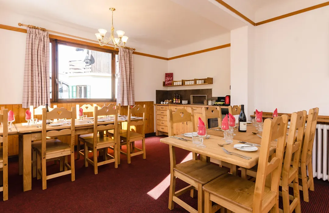 Chalet Hotel Sylvana-1