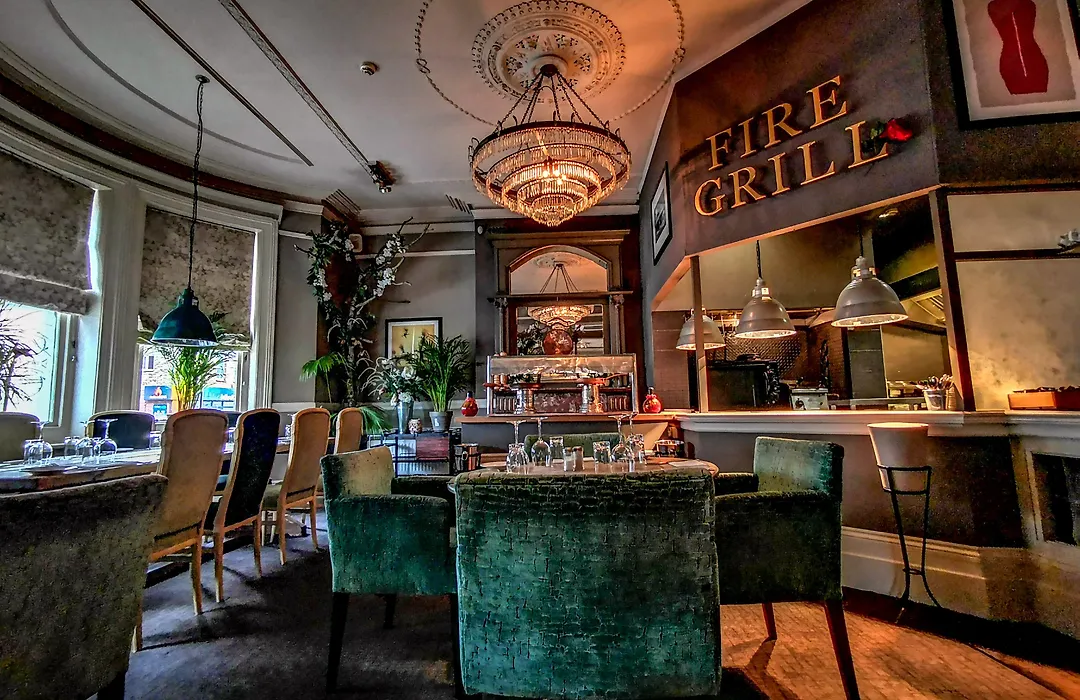 Ox Hotel, Bar, & Grill-1