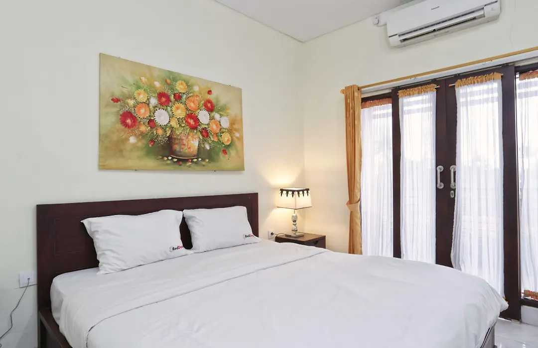 Reddoorz At Benesari 2 Legian Kuta-1