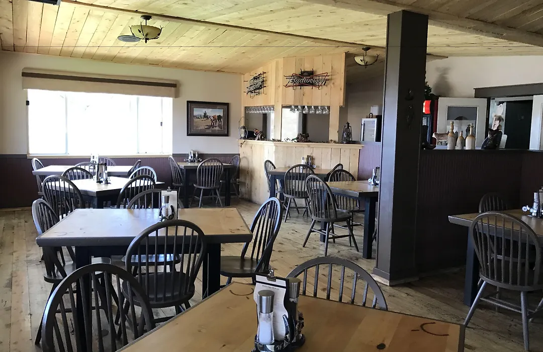 Broken Spur Inn & Steakhouse-1