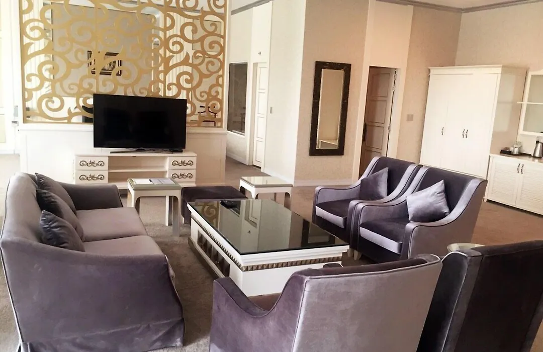 Muong Thanh Luxury Ca Mau Hotel-1
