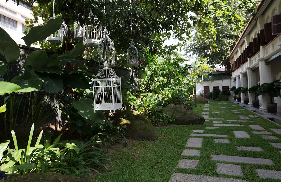 Muntri Grove-1