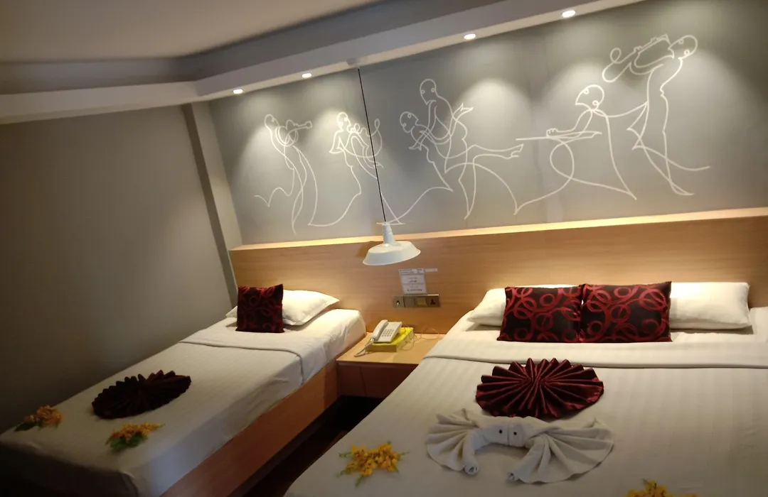 Shwe Pyi San Yar Hotel-1