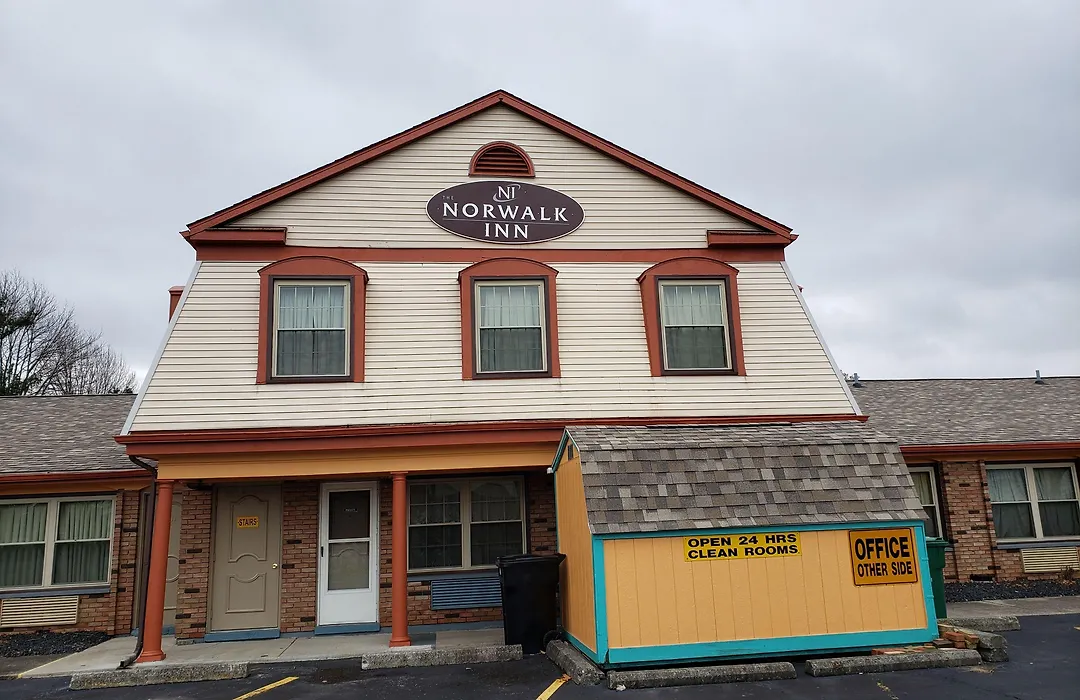 Norwalk Inn-1