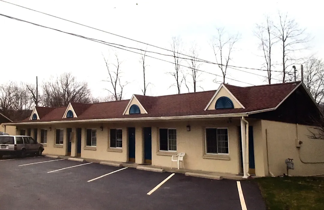 Economy Inn Ithaca-1