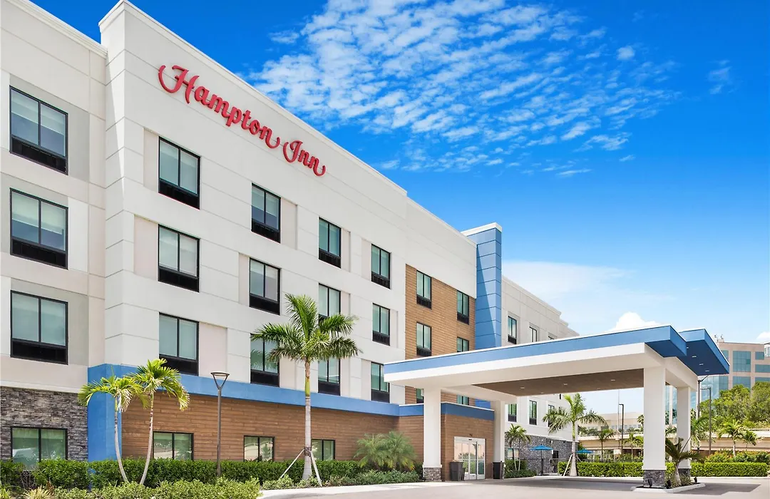 Hampton Inn Fort Myers Downtown-1