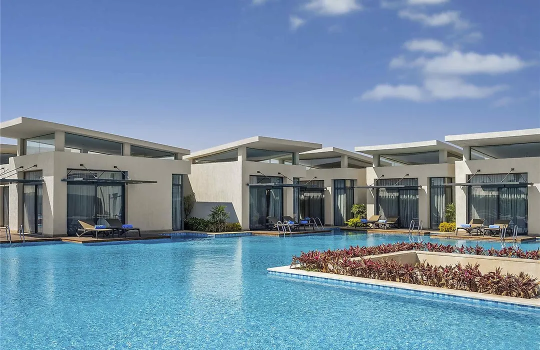 Rixos Premium Magawish Suites And Villas-1