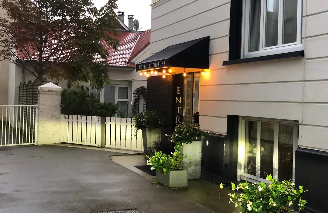 Hotel Les Embruns-1