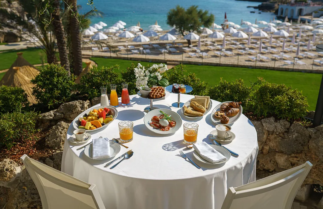 Grotta Palazzese Beach Hotel-1