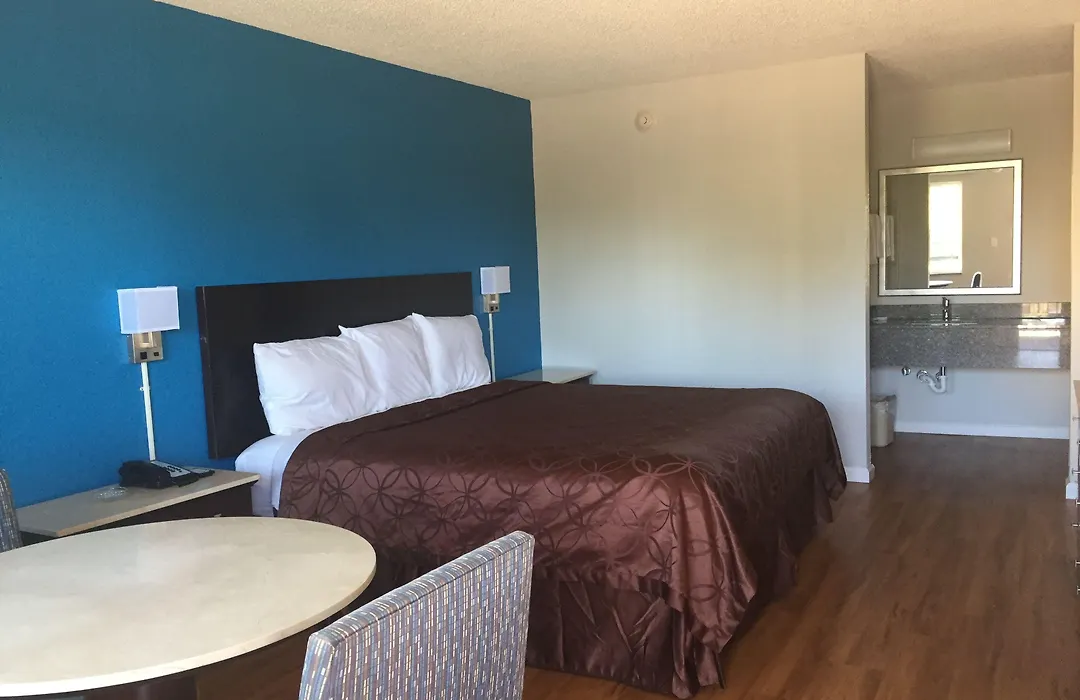 Super Stay Inn-1