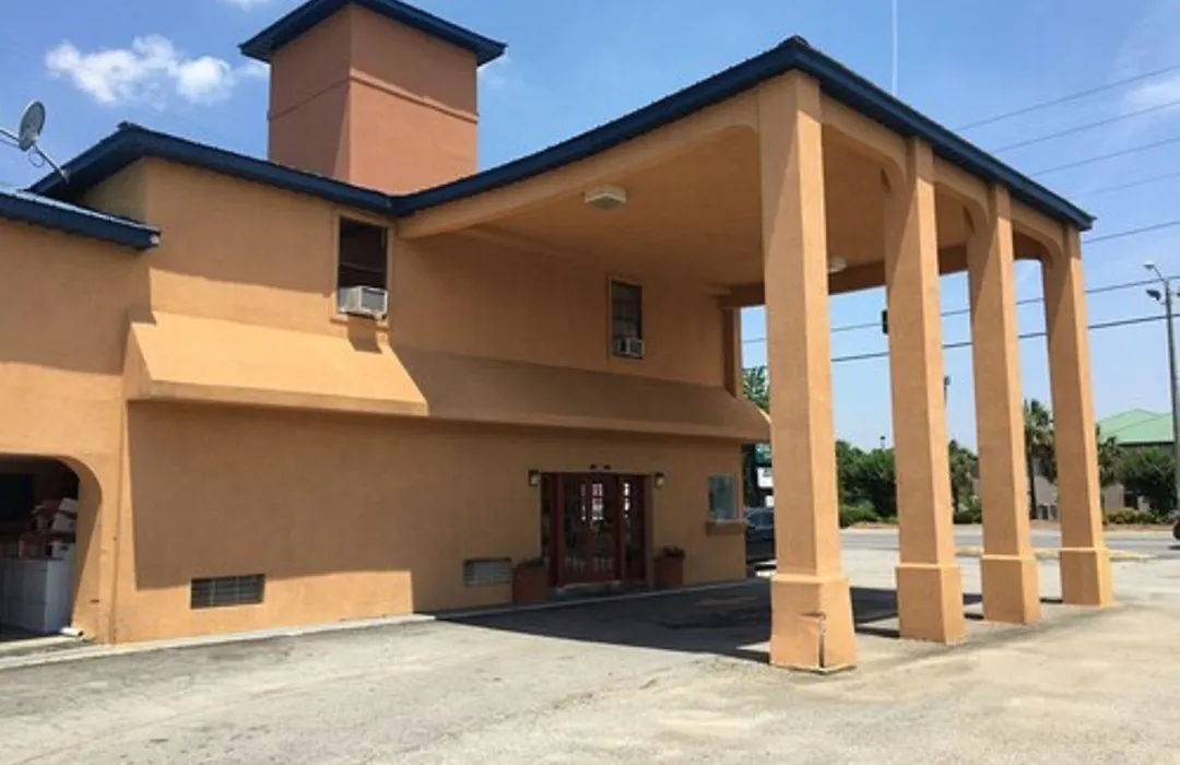 Capital Inn-1