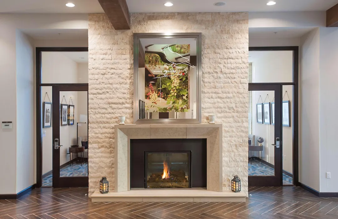Hilton Garden Inn Burbank Los Angeles-1
