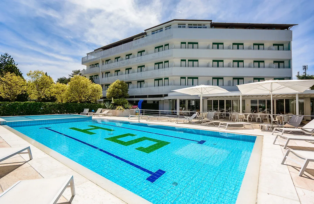 Hotel Smeraldo-1