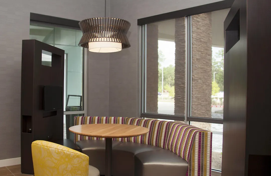 Courtyard By Marriott Houston City Place-1