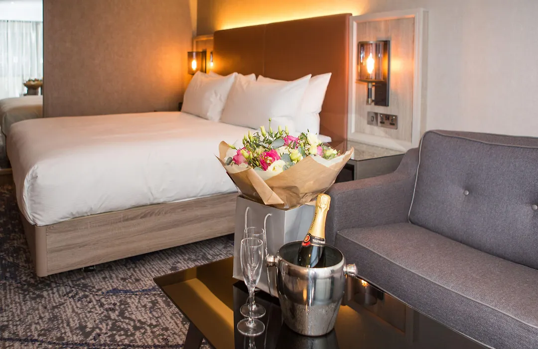 Doubletree By Hilton London Kingston Upon Thames-1