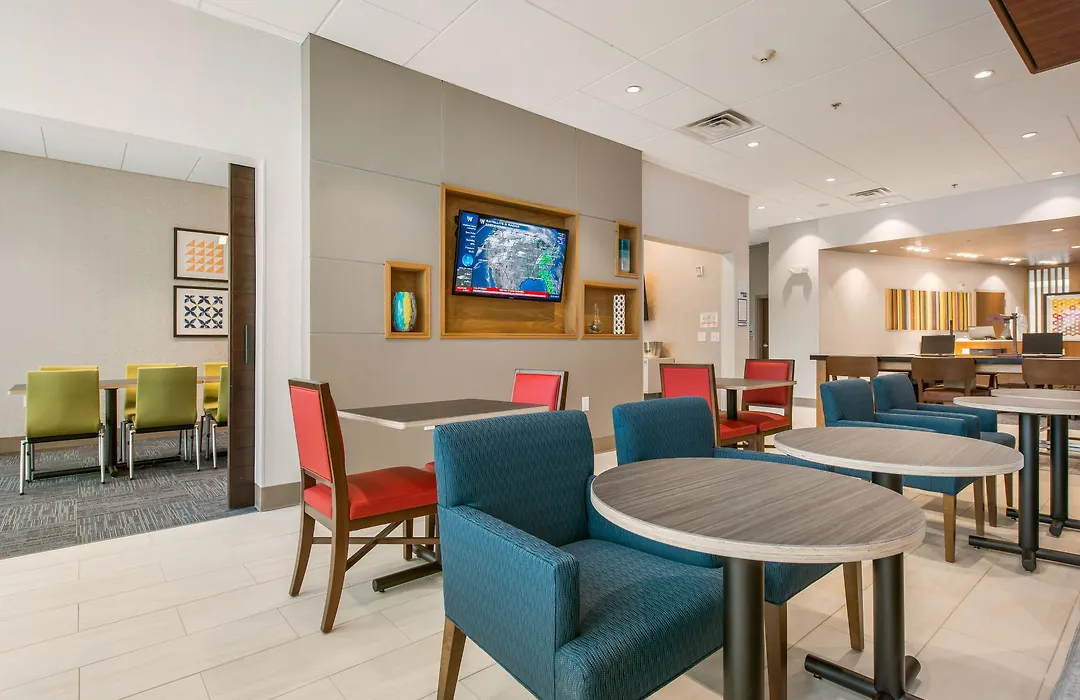 Holiday Inn Express & Suites - Carrollton West By Ihg-1