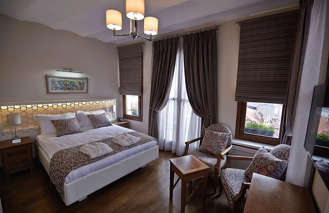 Arart Hotel-1