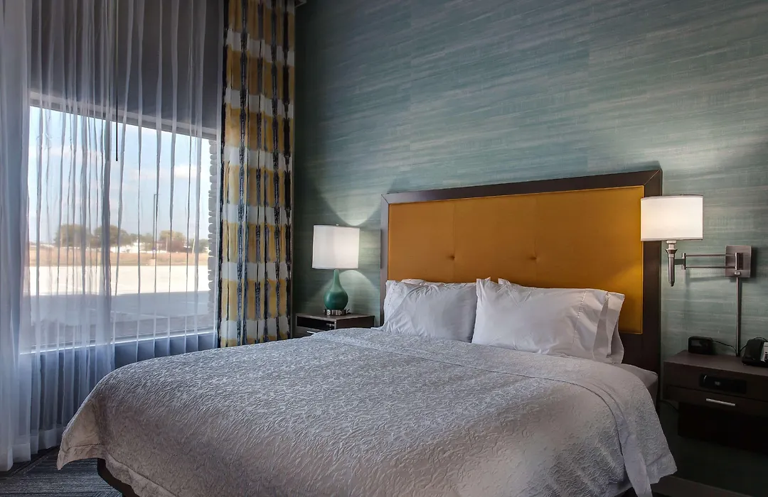Hampton Inn & Suites-Wichita/Airport, Ks-1