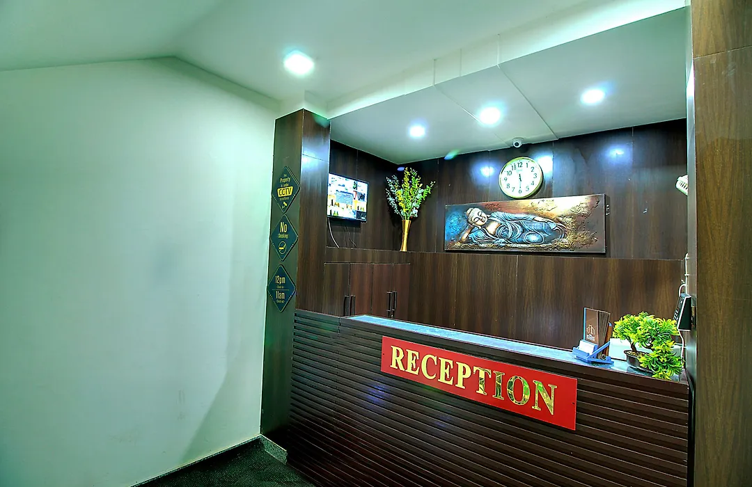 Staayz Premium Gurgaon-1