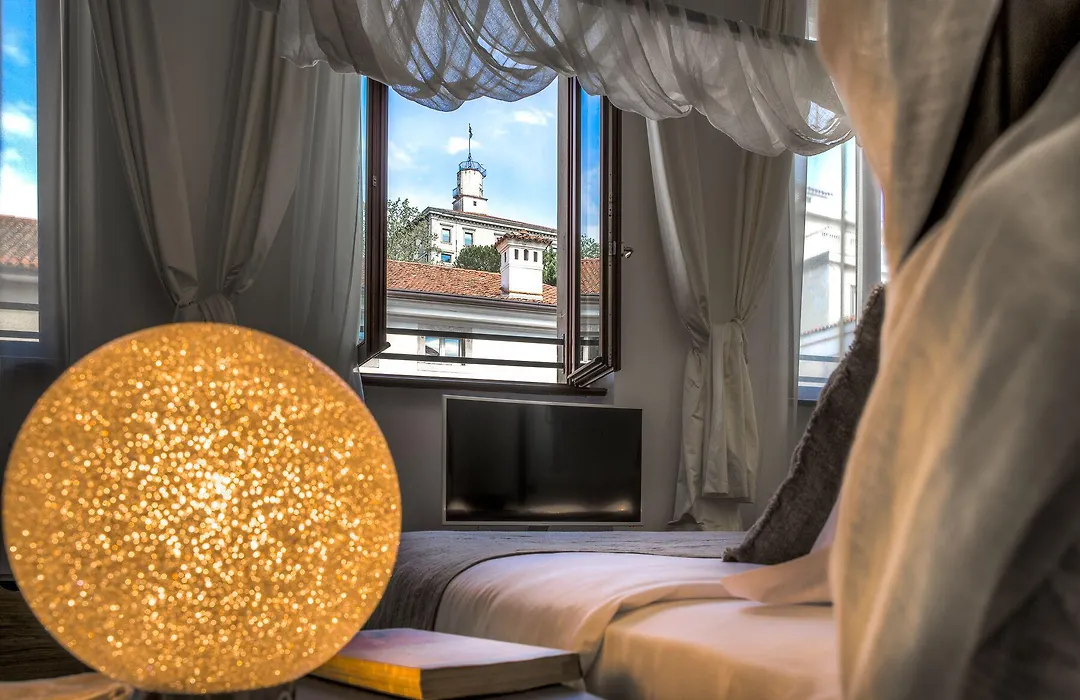 Mercatovecchio Luxury Suites-1