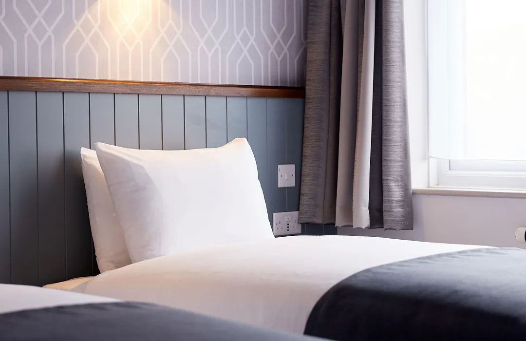 Chase Inn By Greene King Inns-1