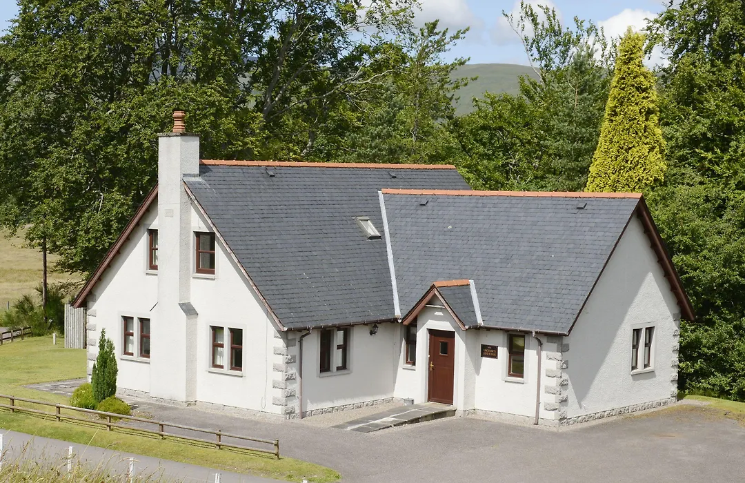 The Factor'S Inn & Factor'S Cottage-1