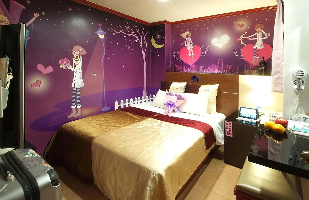 Golden Swallow Hotel-1