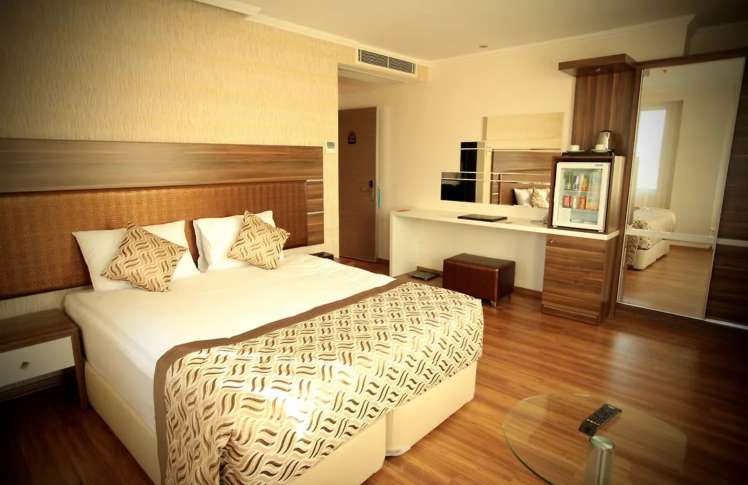 Edis Premier Hotel-1