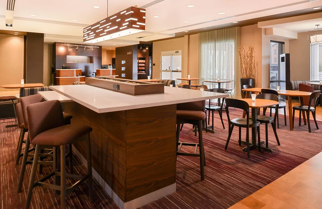 Courtyard By Marriott Toledo North-1