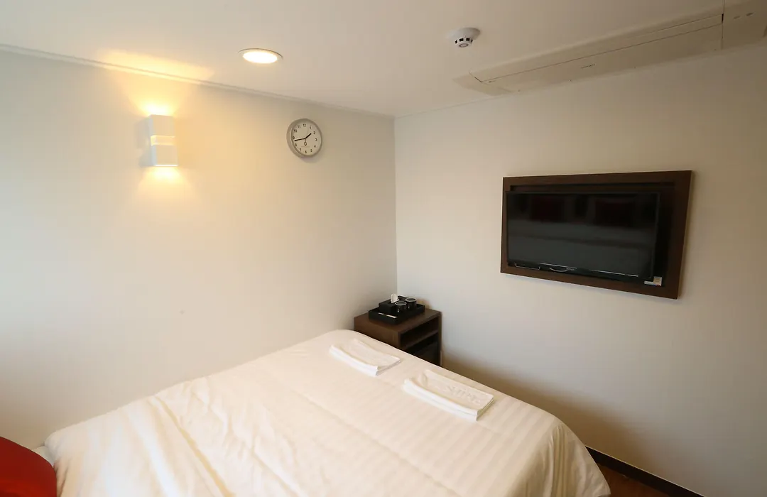 Tripstay Myeongdong-1