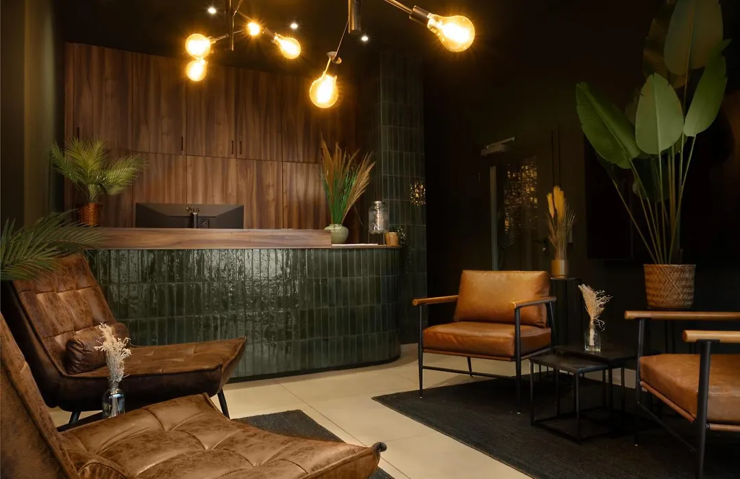 The Square Hotel-1