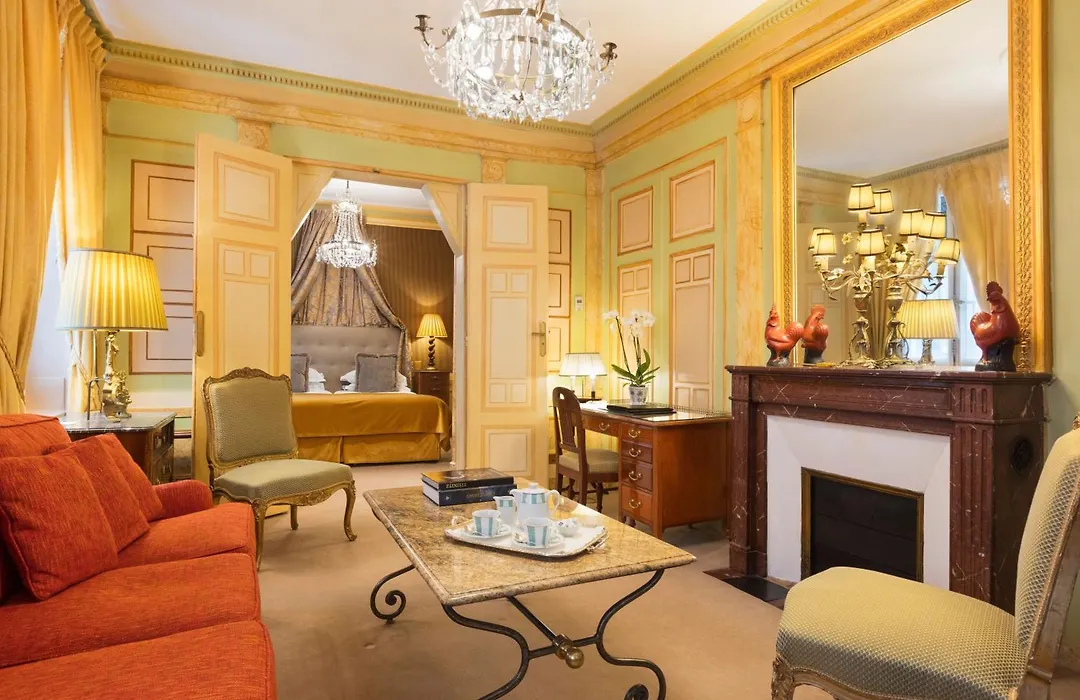 Hôtel Duc De St-Simon-1