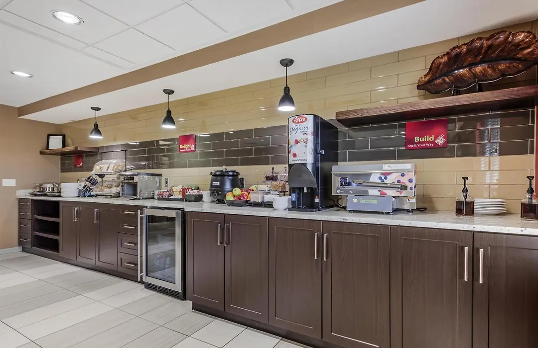 Best Western Plus Red Deer Inn & Suite-1