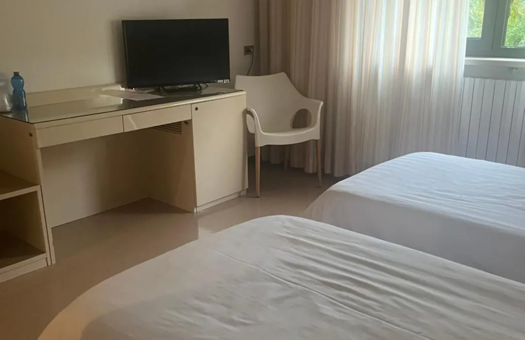 Albergo Casa Dell'Ospite-1