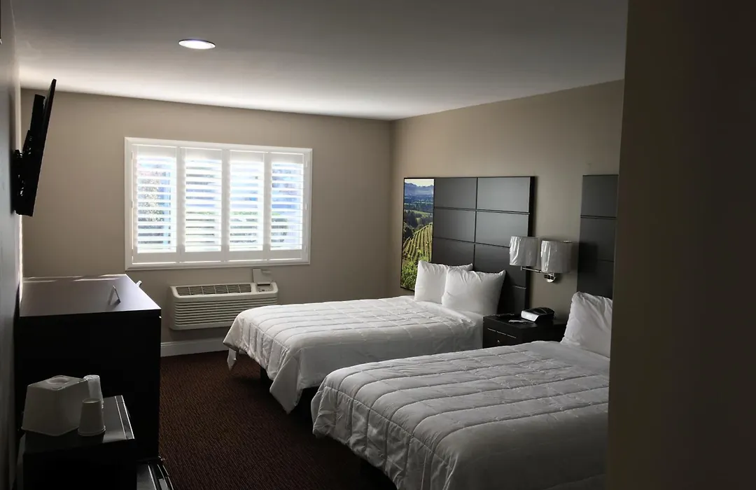 Vallejo Inn-1