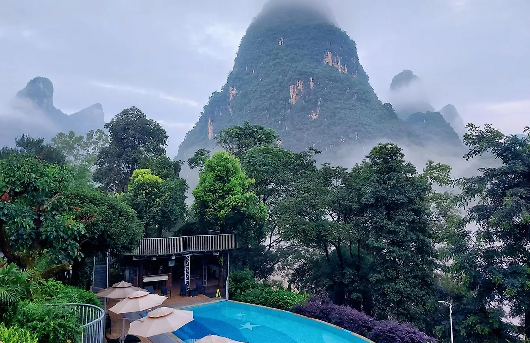 Yangshuo Li River Resort-1