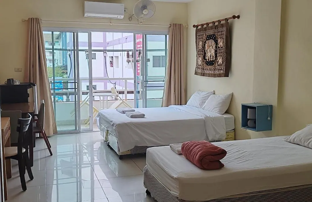 Jomtien Hostel-1