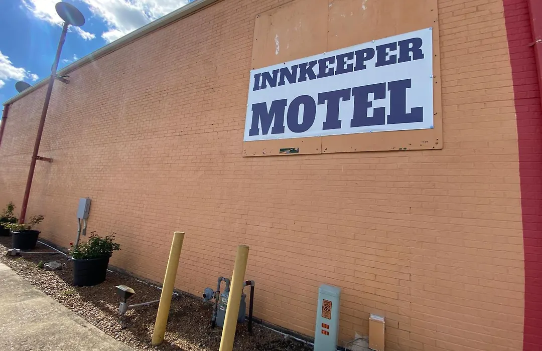Innkeeper Motel Hamel-1