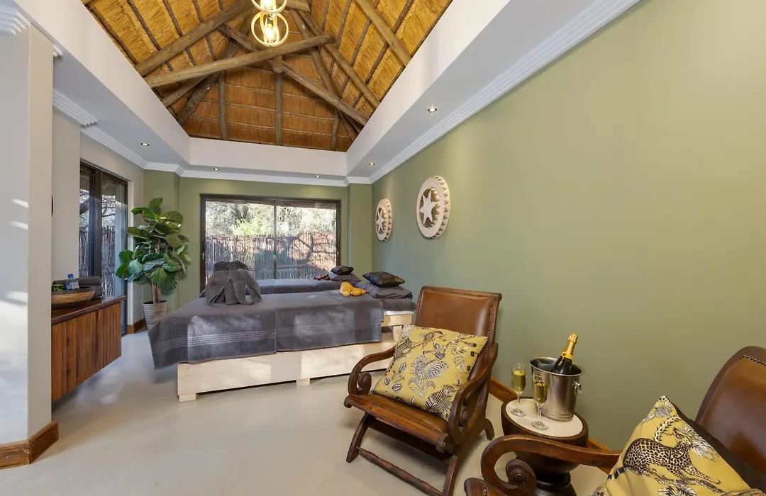 Black Rhino Game Lodge-1