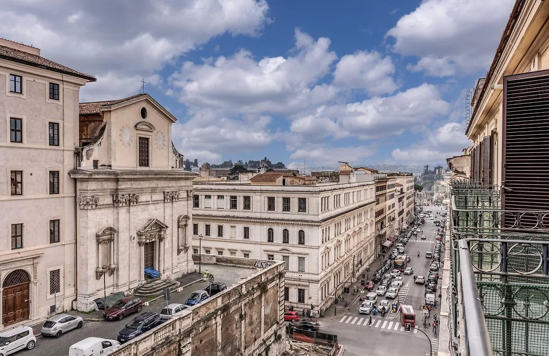 Affittacamere Centro Cavour-1