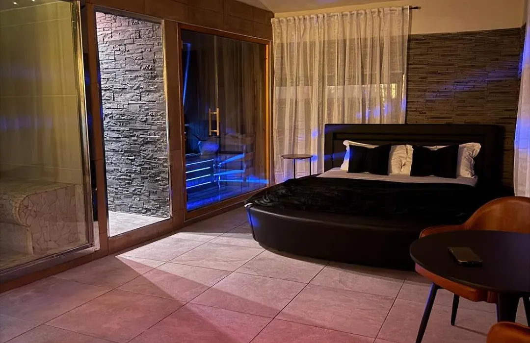 Hotel Angioino & Spa-1