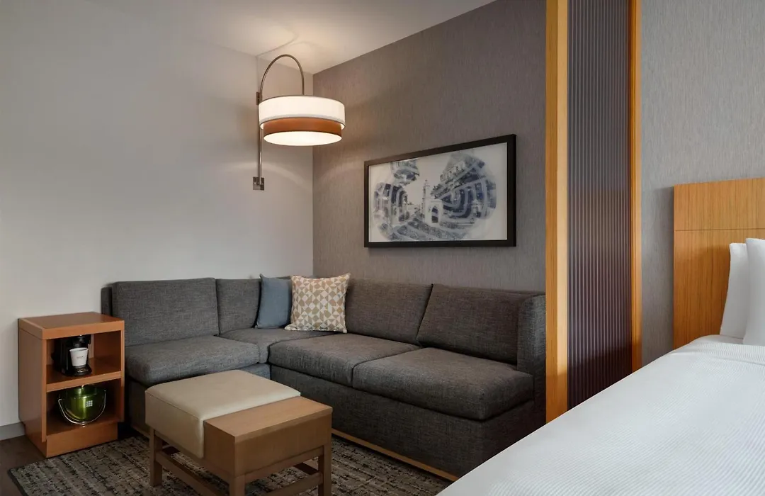 Hyatt Place Bloomington Indiana-1