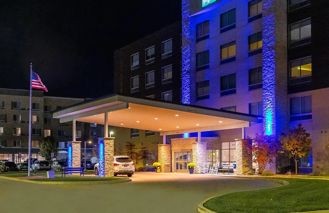 Holiday Inn Express & Suites Toledo West By Ihg-1